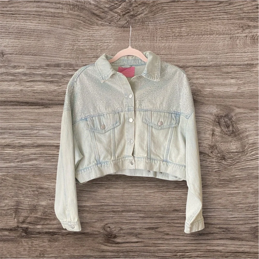 Elegant Glitter Light Blue Denim Jacket with Glitter Accents - Picture 3 of 6